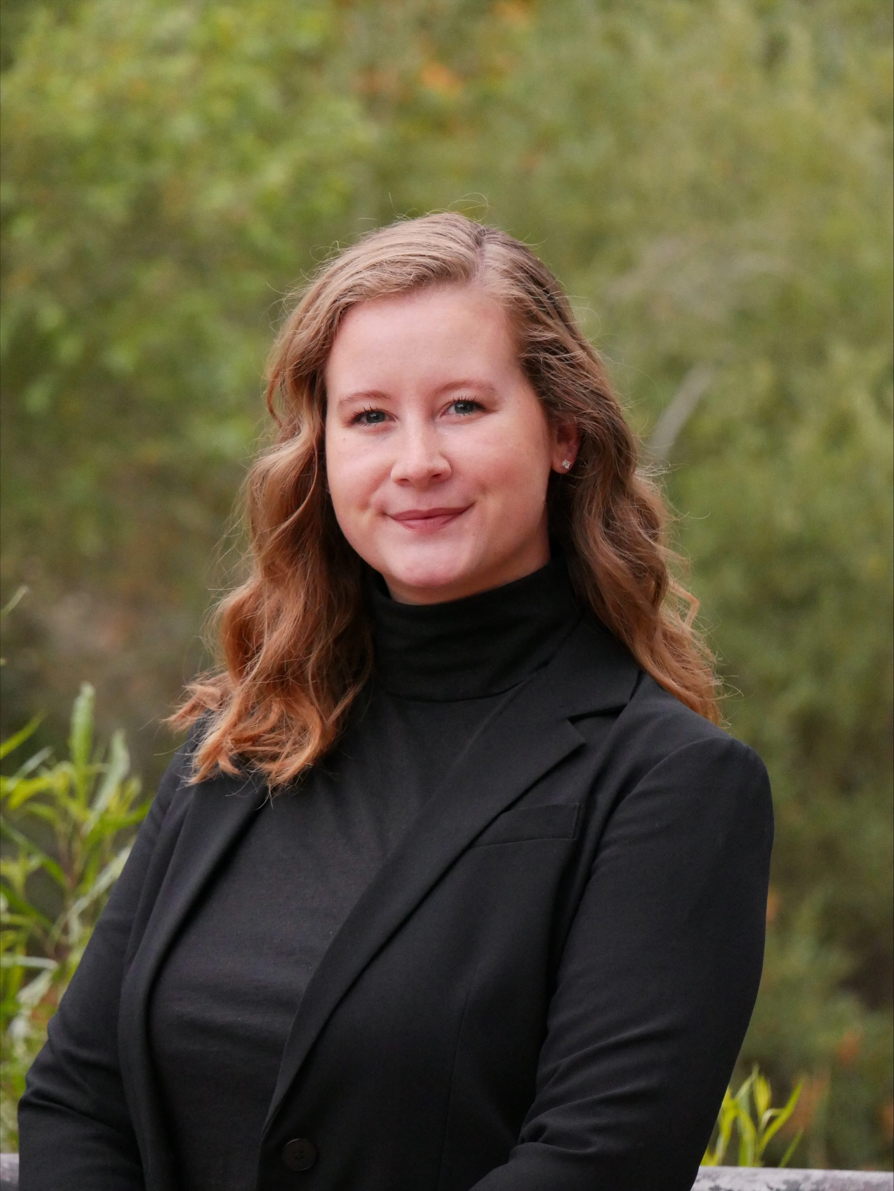 Headshot of Esther Putnam