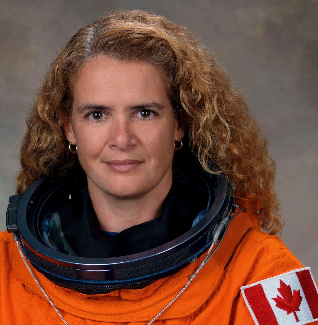 Headshot of Julie Payette